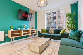 Evergreen Haven - Central 2BR - Free Parking w High Speed Wifi